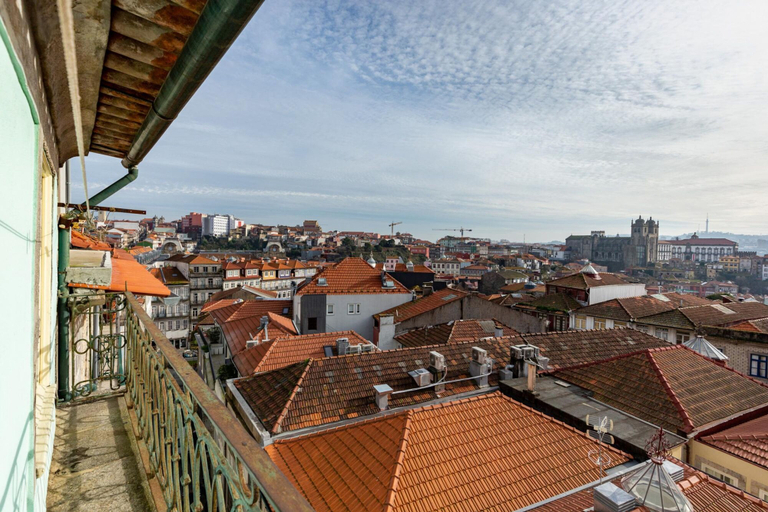 Room 3, Cl Rigos 3B in Porto, Porto