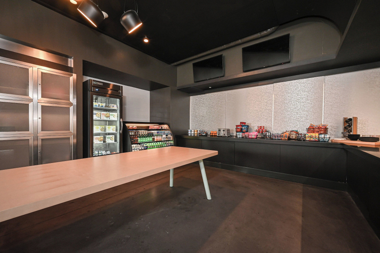Food & Drinks 5, Aloft by Marriott Charlotte City Center, Mecklenburg