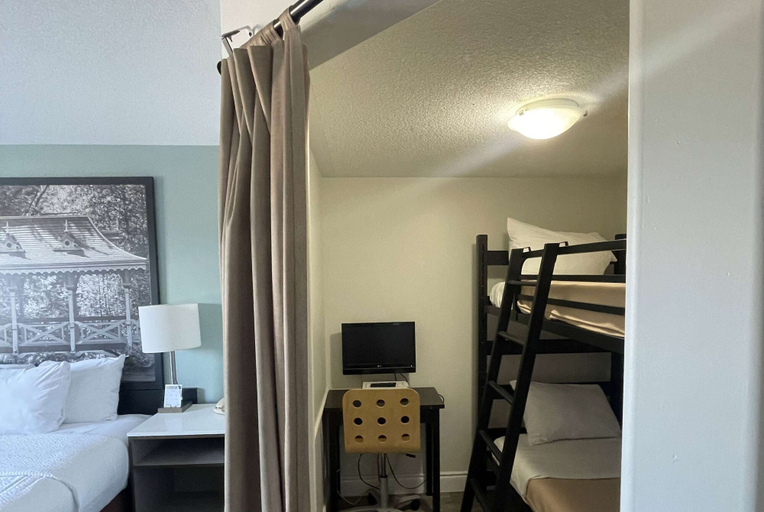 Bedroom 11