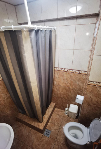 Others 2, Casa Laura, Mangalia