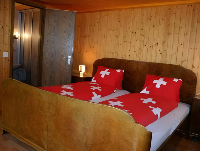 Bedroom 12