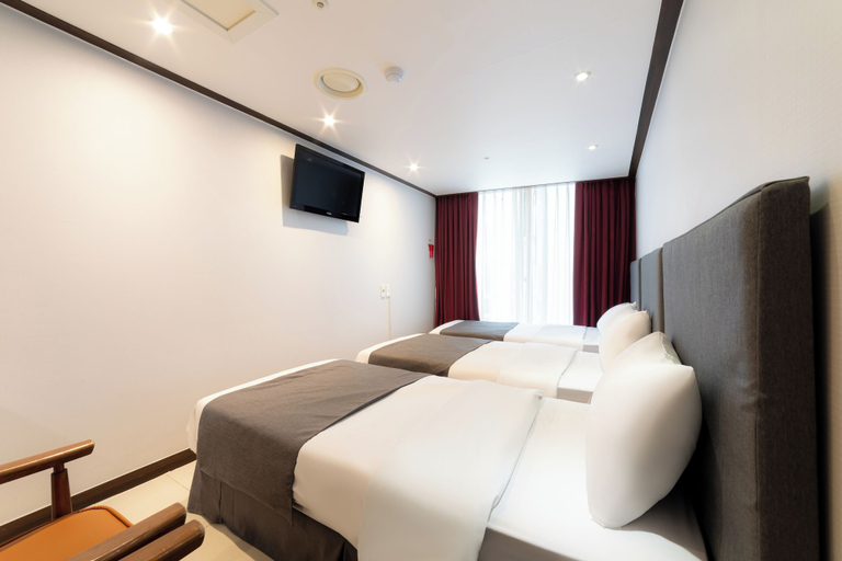 Bedroom 7