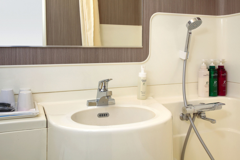Bathroom 5, Hotel Plaza Osaka, Osaka