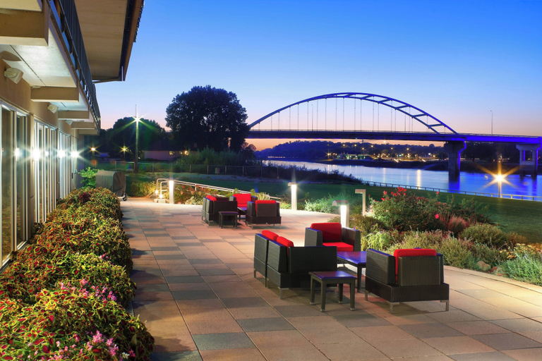 Food & Drinks 5, South Sioux City Marriott Riverfront, Dakota