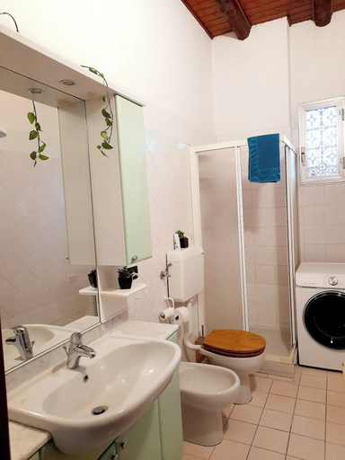 Bathroom, Bologna Homestay, Bologna