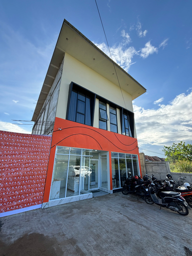 Exterior & Views, Kaza Guest House Syariah Purnama, Pontianak