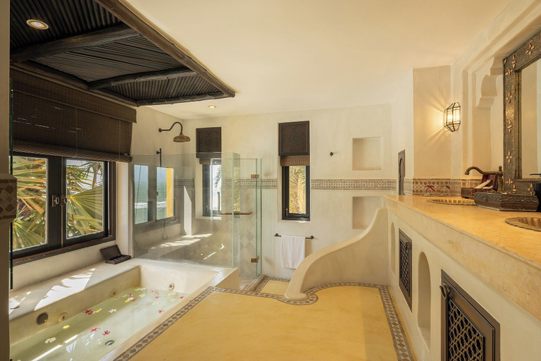 Bathroom 5, Villa Maroc Resort, Pran Buri