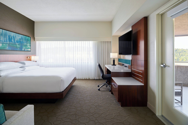 Bedroom 4, Delta Hotels by Marriott Ashland Downtown, Boyd