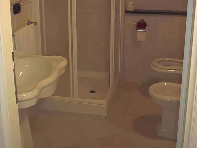 Bathroom 3