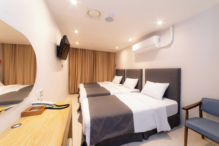 Bedroom 14
