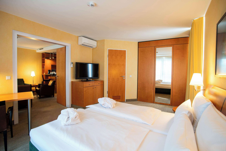 Bedroom 3, Best Western Premier Airporthotel Berlin, Teltow-Fläming
