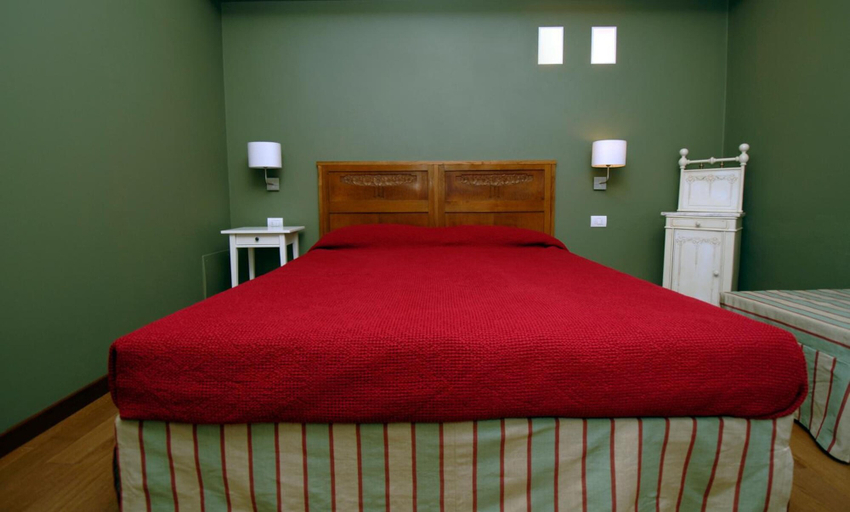 Bedroom 3, B&B Residenza Cavour, Como