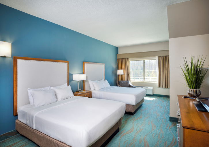 Bedroom 2, The Lodge at Geneva-on-the-Lake, Ashtabula