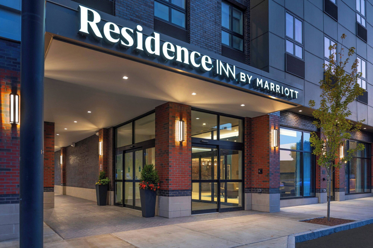 Exterior & Views 2, Residence Inn by Marriott Manchester Downtown, Hillsborough