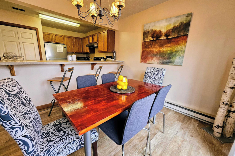 Others 4, Summit Serenity by Avantstay Central Location w/ Mountain Views & Deck, Monroe