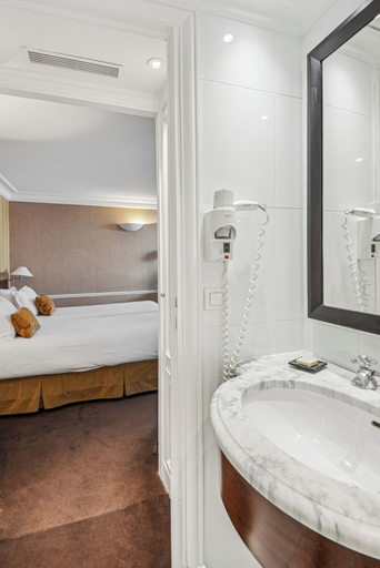 Bathroom 4, Victoires Opera, Paris