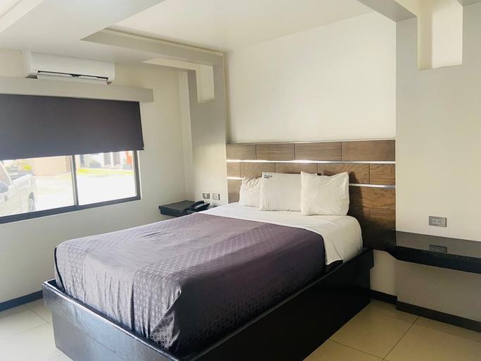 Bedroom 2, Hotel San Juan Inn, Tijuana