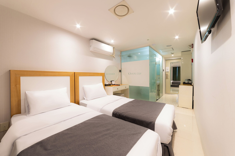 Bedroom 5
