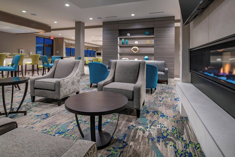 Food & Drinks 5, TownePlace Suites by Marriott Wrentham Plainville, Norfolk