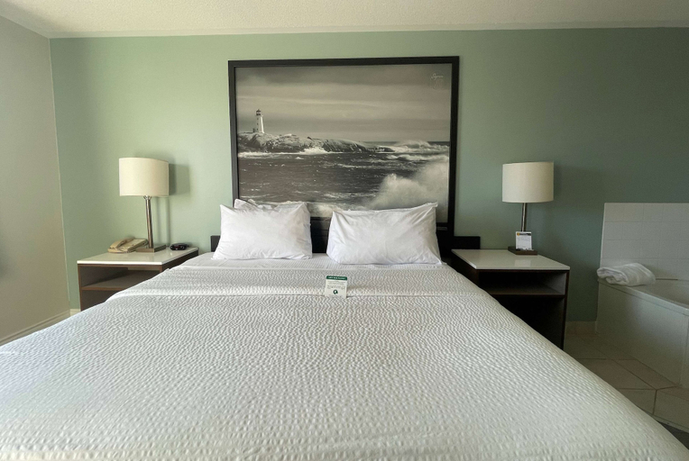 Bedroom 9