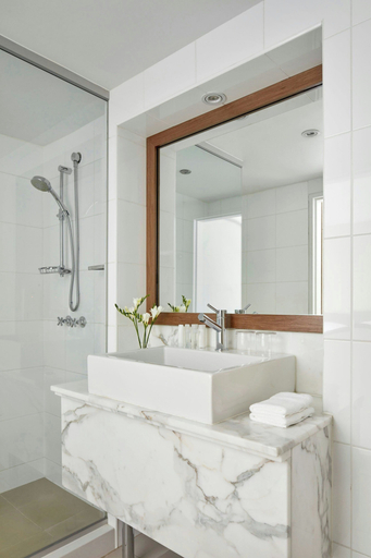 Bathroom 4