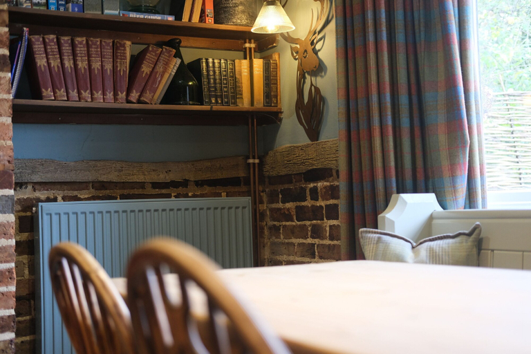 Bedroom 3, The Crown Inn Dial Post, West Sussex