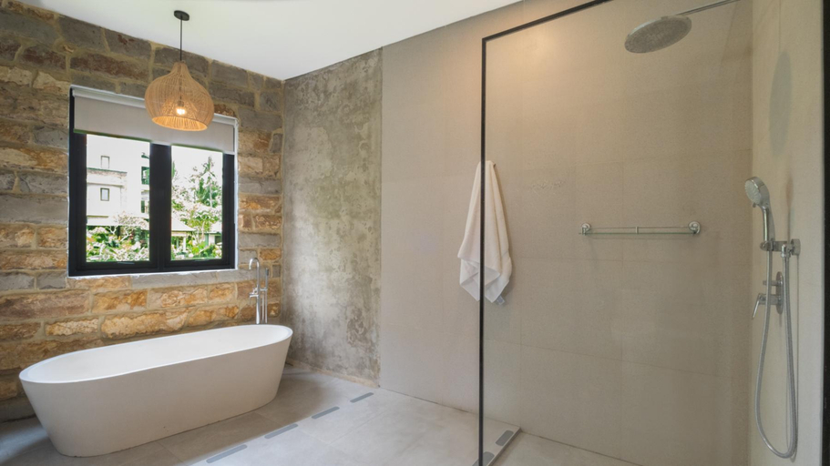 Bathroom 5, Elephant Villa 4 by Villa Finder, Gianyar