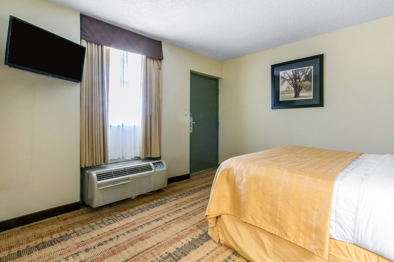 2, Quality Inn & Suites, Hart