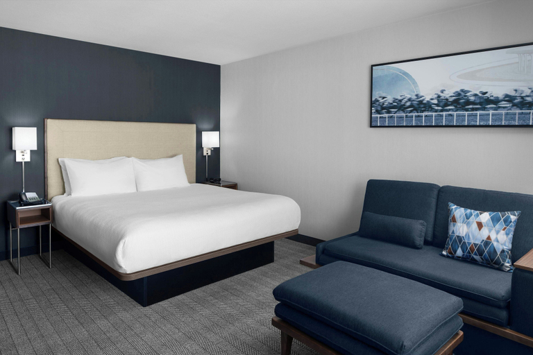 Bedroom 3, Courtyard by Marriott Los Angeles Burbank Airport, Los Angeles