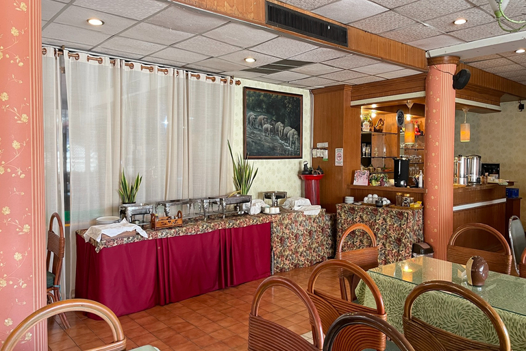 Food & Drinks 5, Pin Hotel, Muang Lampang