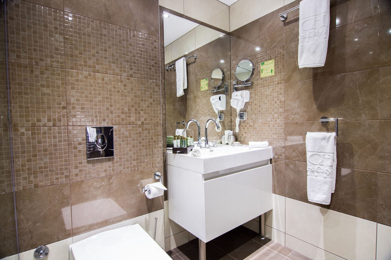 Bathroom 4, Best Western Plus Olives City Hotel, Stolichna