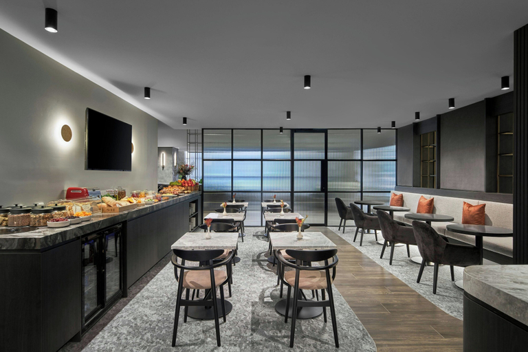 Restaurant 6