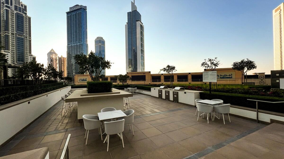 Food & Drinks 5, Elegant 1-Bedroom , Burj Khalifa View , Burj Crown, Dubai