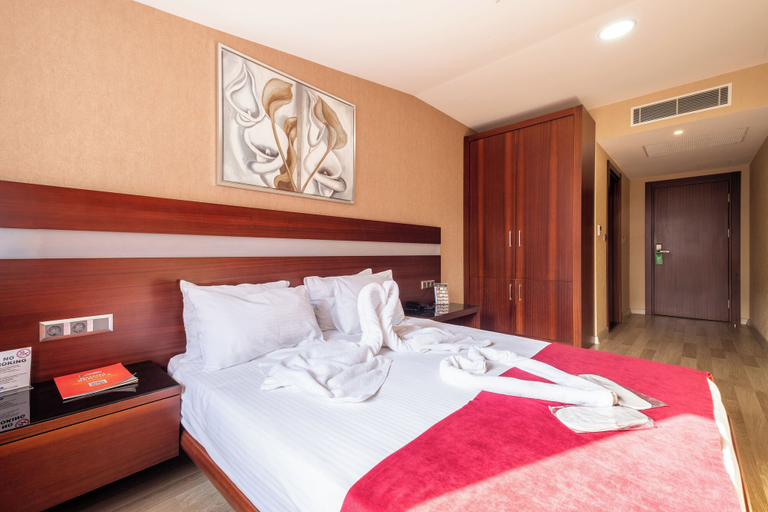 Bedroom 4, Park By Clover, Şişli