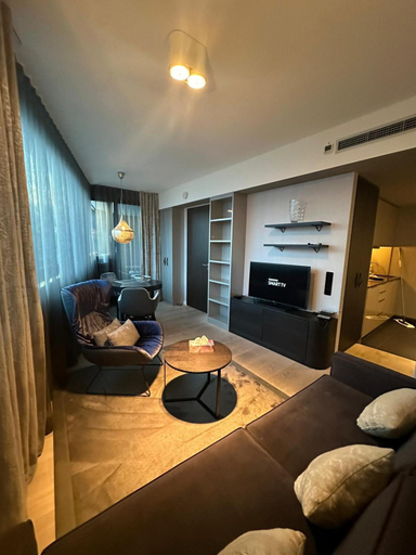 4, Suites im Cloud, Stuttgart