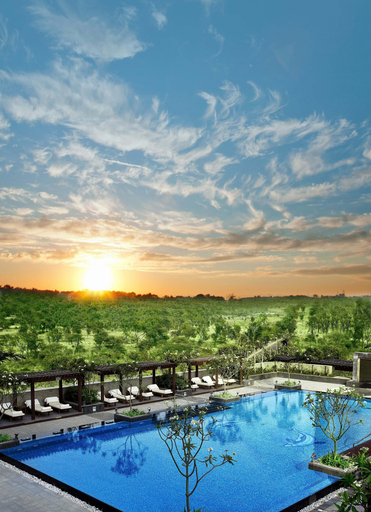 Sport & Beauty 2, The Leela Ambience Gurugram Hotel & Residences - The Luxury Urban Sanctuary, West
