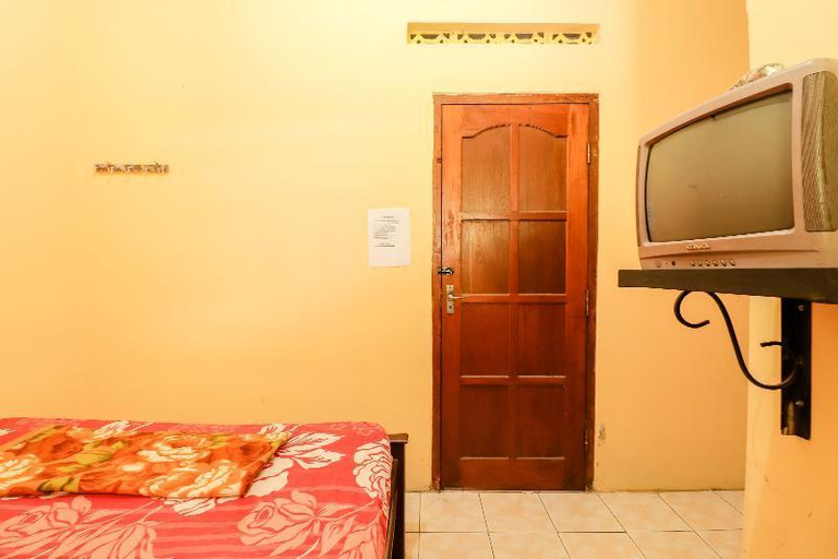 Bedroom 12