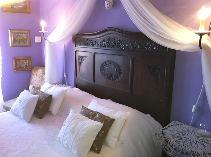 Bedroom 9