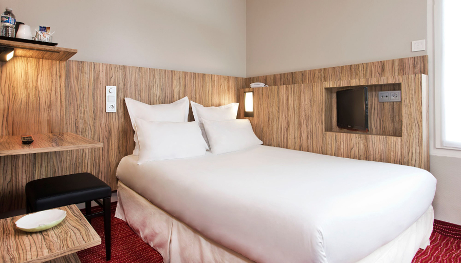 Bedroom 3, Libertel Gare Du Nord Suede, Paris