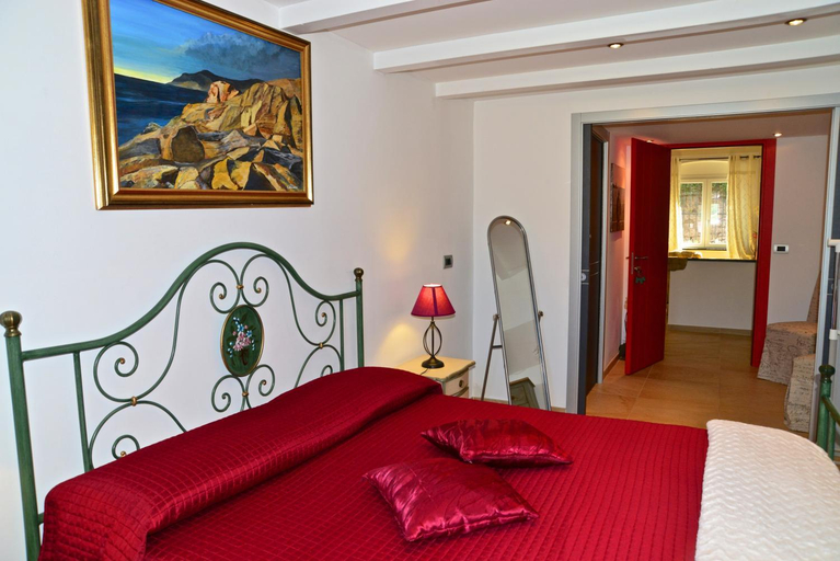 Bedroom 6