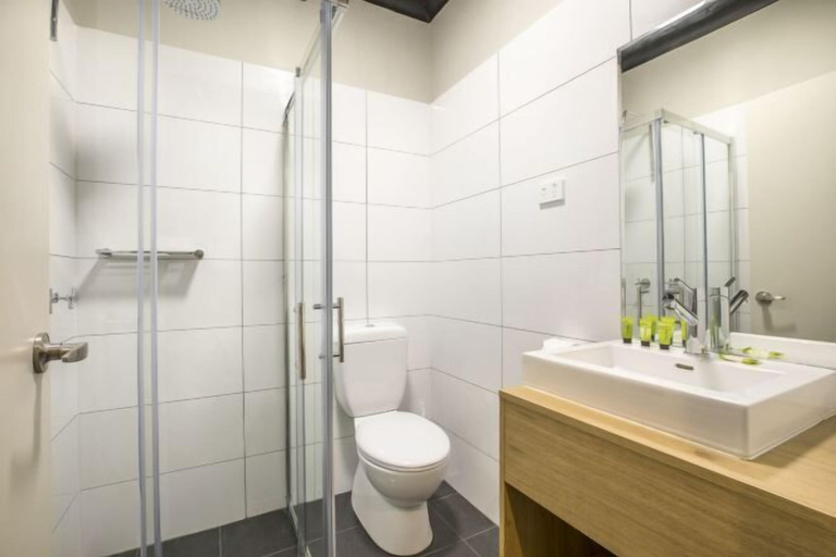 Bathroom 5