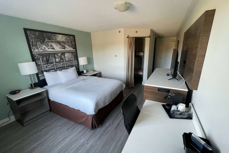 Bedroom 7