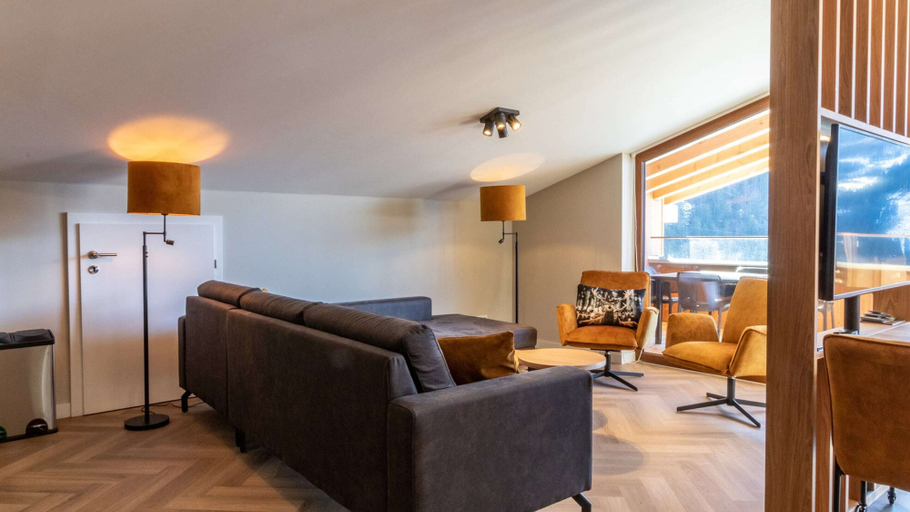 Living room, Luxury Penthouse, 600 m. From the ski Area, Bludenz