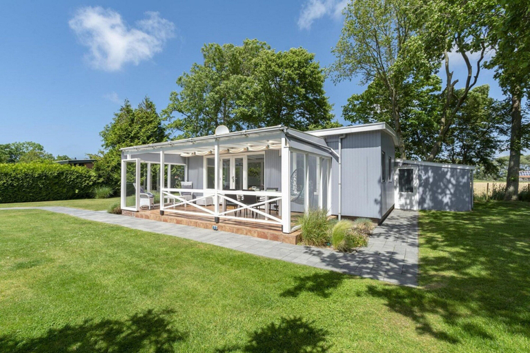 Exterior & Views 2, Bungalow near Dutch Beach and Bulb Fields, Zijpe