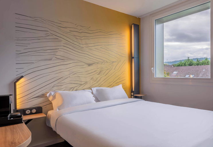 Bedroom 4, B&B Hotel Annecy Cran-Gevrier, Haute-Savoie