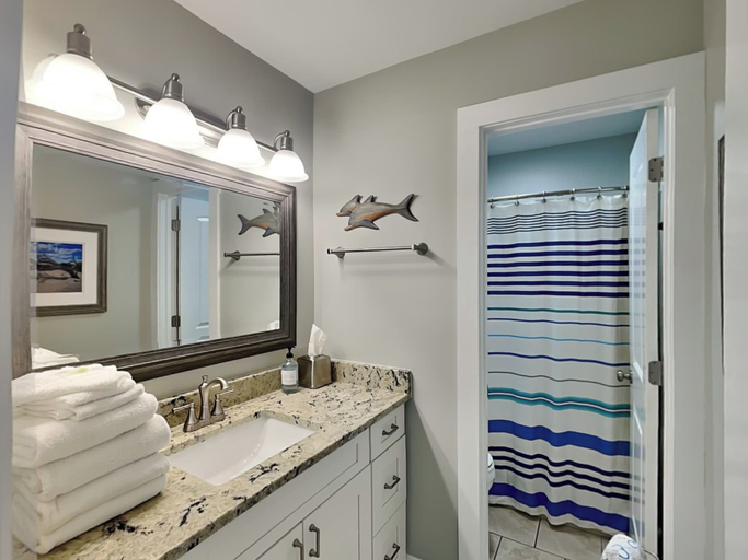 Bathroom 4, Villa Chateau #10 by Resort Collection, Bay