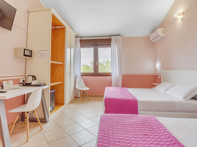 Bedroom 4, Memo's Affittacamere, Oristano