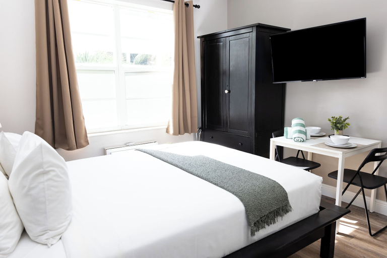 Bedroom 5