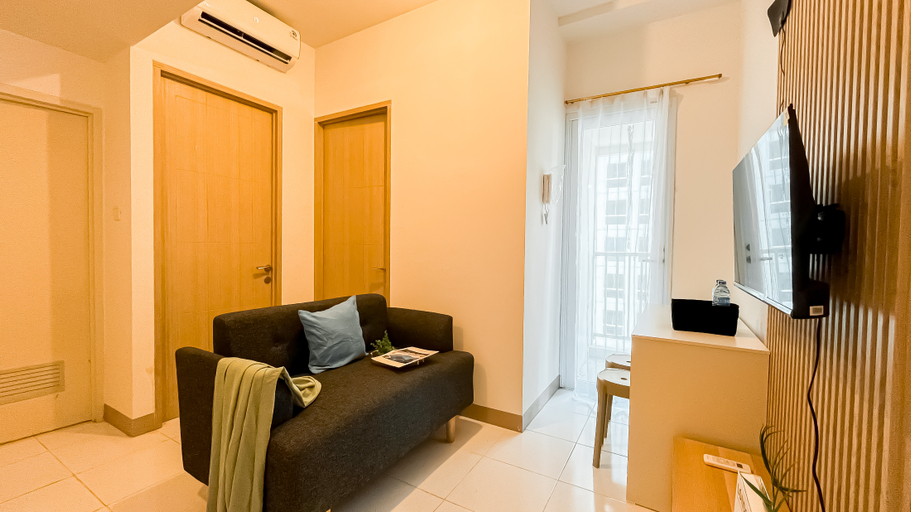 Others 2, Nice and Comfy 2BR at 32th Floor Tokyo Riverside PIK 2 Apartment By Travelio, Tangerang
