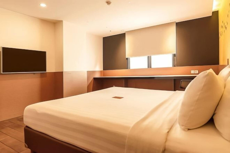 Bedroom 13